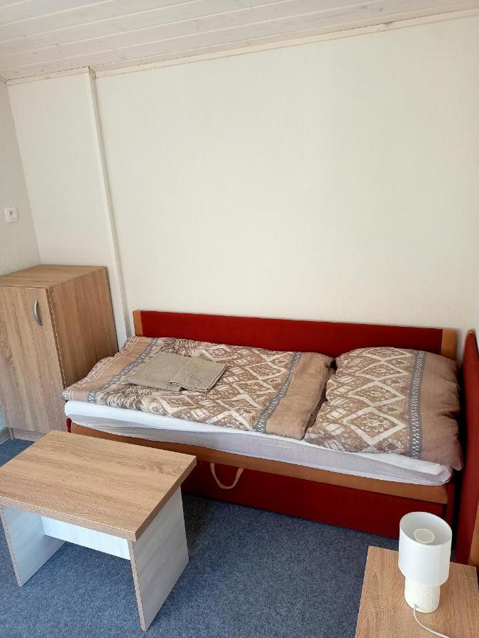Apartment Tomas Jendral Spissky Stvrtok المظهر الخارجي الصورة